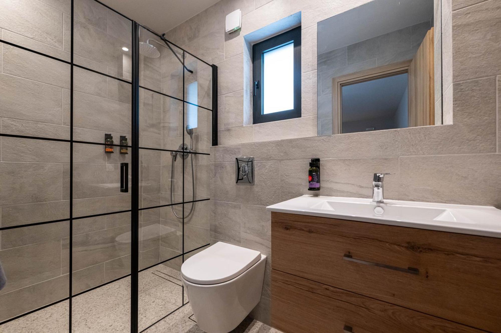 Asklipiou Cube - Kalamata Mediterranean Suites Eksteriør billede