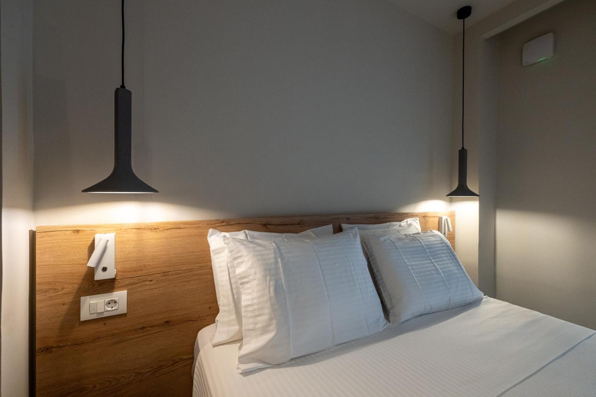 Asklipiou Cube - Kalamata Mediterranean Suites Eksteriør billede