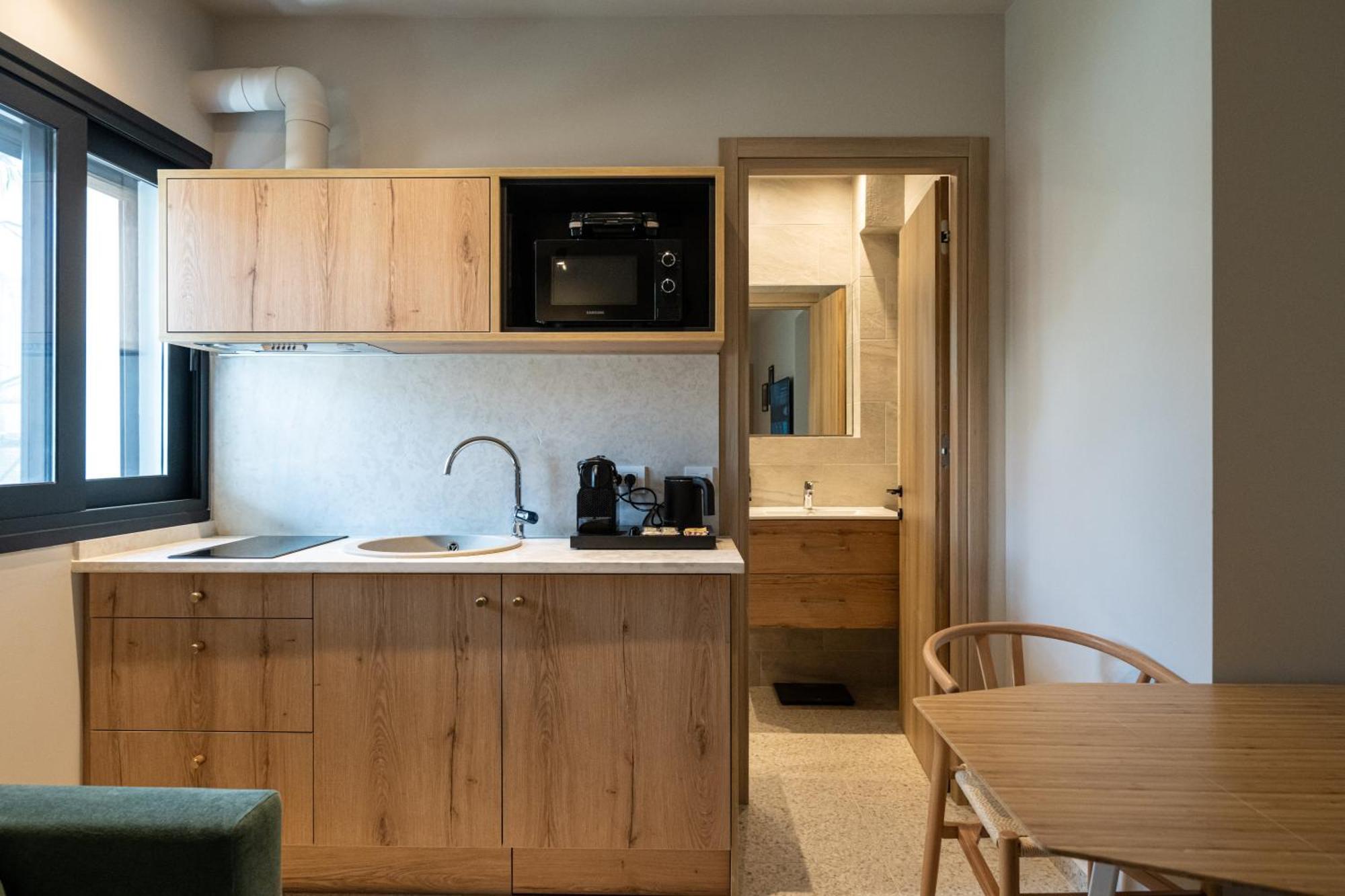 Asklipiou Cube - Kalamata Mediterranean Suites Eksteriør billede