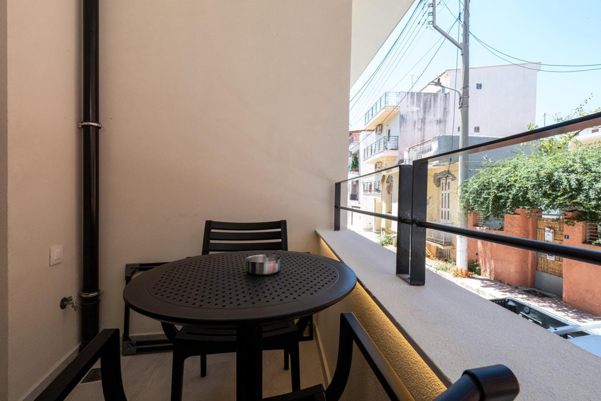 Asklipiou Cube - Kalamata Mediterranean Suites Eksteriør billede
